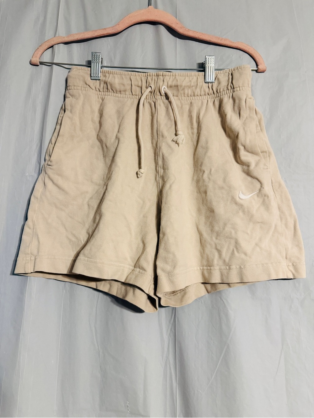 Nike Women’s XS Beige Cream Sweat Shorts Drawstring Embroidered Swoosh